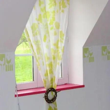 Maison De 4 Avec Jardin Amenage Et Wifi A Hébergement de vacances *