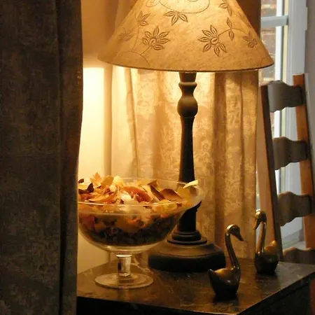 Hébergement de vacances Maison De 4 Avec Jardin Amenage Et Wifi A *