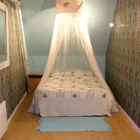 Hébergement de vacances Maison De 4 Avec Jardin Amenage Et Wifi A